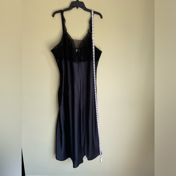 Solange dress - Picture 3 of 10